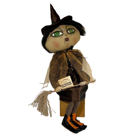 GATHERED TRADITIONS by Joe Spencer Matilda the Witch Halloween Folk Art Doll NWT - Picture 8 of 8